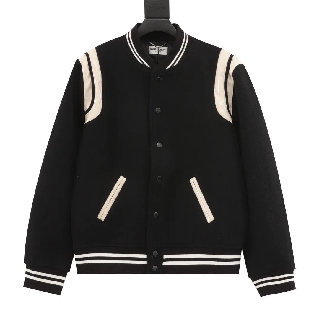 P710 Saint Laurent Paris/Saint Laurent classic leather baseball collar jacket SLP classic color matching baseball jacket baseball jacket, channel boutique. The most popular baseball jacket for trendy men and trendy women. There are versions at all levels in the market (you must compare the details). The most powerful quality control has been producing and researching baseball uniforms for 7 years. The details are exquisite. With it, you are the most beautiful boy in the world. The paint-coated full-face four-button buckle (button with LOGO), the average weight of the fabric is nearly 900 grams, and it is made of wool + eyeliner blended, custom-woven and dyed wool with high color fastness. The lining is made of silky and delicate cupro fiber material. The lining pocket only has buttons on the right side! Size：46-52